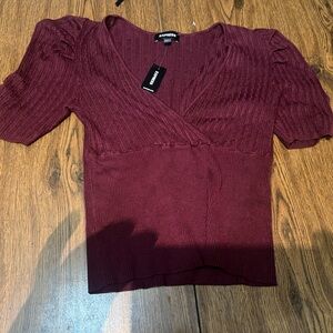 express top, Burgundy size small